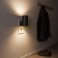 ❄️Zomerfresh 50% Korting!✨Insteekbare Schemer-Tot-Dageraad Wandlamp – 3000K warm op- en neerlicht met doorlusstopcontact