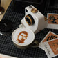💥☕ 50% KORTING! Van gewone koffie naar Instagram-waardige latte art – deze mechanische stencil printer werkt zonder stroom, zonder gedoe. Voor thuis, café & cadeau!