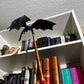 😱🐲 Nooit meer een saaie boekenkast! Deze draken-decoratie met vlam en warme LED-gloed zet een vuurspuwende draak tussen je boeken – hét gesprek van de dag. 50% KORTING!