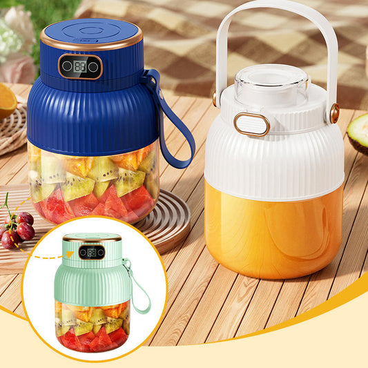 🍌⚡ 50% KORTING! Stop met het zoeken naar een stopcontact voor je gezondheid! Deze oplaadbare miniblender mixt overal de lekkerste smoothies, rechtstreeks uit de beker. In 30 seconden van stukken fruit naar een zijdezachte drink – zonder kabels!