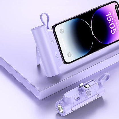 🔥 Uitverkoop met 50% KORTING🔥🔋⚡Multifunctionele draagbare oplader met kabel🔦✨