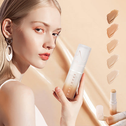 🔥 Nooit meer glimmen of bijwerken! Deze langhoudende foundation stick is waterproof, matteert en verbergt poriën – van ochtend tot avond. 5 tinten!