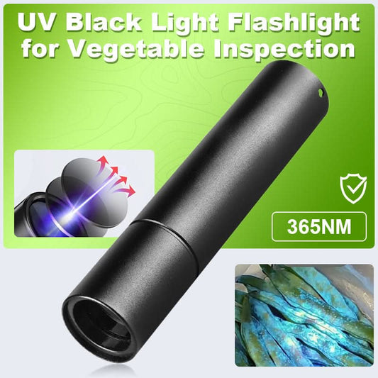 ✨🔦 KOOP 1 KRIJG 1 GRATIS! 50% KORTING! Alsof je een röntgenbril voor je groenten hebt! Deze 365 nm UV-zaklamp onthult pesticiden, schimmels en gifstoffen die je met het blote oog nooit ziet. Stop met gokken wat veilig is, en eet eindelijk zonder angst!