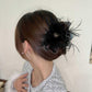 Creatief cadeau - Haarclip met veren en mesh, pluche