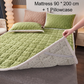 🛏️🔥 50% KORTING! Nooit meer koude nachten of verschoven dekbedden! Deze jacquard warme matras & kussenslopen met 3D quilting en antislip houden je warm en op hun plek – heerlijk zacht!