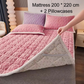 🛏️🔥 50% KORTING! Nooit meer koude nachten of verschoven dekbedden! Deze jacquard warme matras & kussenslopen met 3D quilting en antislip houden je warm en op hun plek – heerlijk zacht!