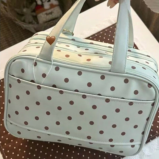 💄🚫 50% KORTING! Stop met het graaien naar je mascara in een uitpuilend toilettasje! Deze grote capaciteit make-up bag met waterafstotend PU-leer en slimme lussen organiseert al je beauty essentials – je vindt álles in één oogopslag!