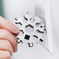 ❄️🪦 50% KORTING! Gooi je sleutelset weg! Deze ene sneeuwvlok vervangt 14 maten, past in elke broekzak, en draait bouten los terwijl jij hem als fidget toy gebruikt!