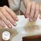 💎🐾 50% KORTING! De diepe, transparante jelly-basis maakt van je nagels glanzende edelstenen, terwijl de magnetische glitter een streep puur, multidimensional licht creëert. Jouw nagels, jouw mysterie.