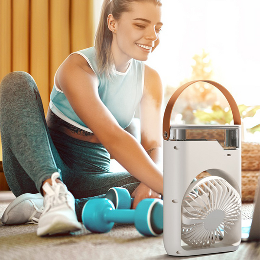 ❄️🌪️ 50% KORTING! Alsof je een persoonlijke sneeuwstorm op je bureau hebt! Deze mini-airco blaast ijskoude mist, wind én 7 kleuren licht – met lederen design, 5 standen en een geurkaart die je kamer in een tropisch paradijs verandert!