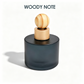 🍵💎 50% KORTING! Stop met het ophangen van chemische geurboompjes! Deze frosted glass autoparfum met natuurlijke houten bal absorbeert de olie en verspreidt subtiele, continue luxe geur – zen op wielen.