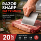 🥩💪 50% KORTING! Nooit meer worstelen met hardnekkig vet en vliezen! Deze gebogen vleesschraper met vlijmscherpe rand schraapt vlees supersnel schoon – en je snijplank? Die maak je er ook moeiteloos mee glad!